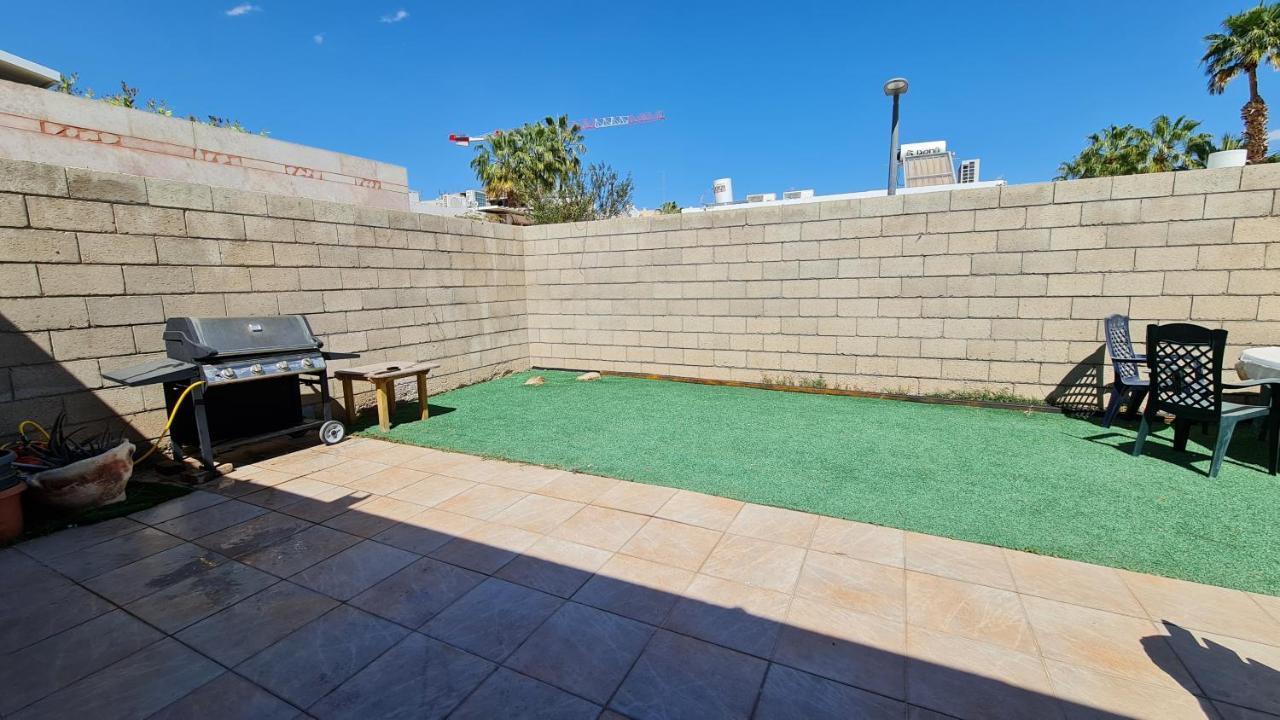 פטיו נופש Eilat Patio Vecation Apartment Екстериор снимка